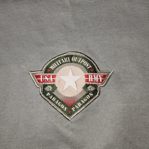 Vintage US Army Paragon sweatshirt. NWOT. Medium. Army green - Picture 4 of 4